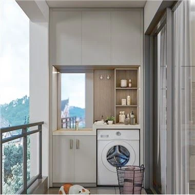 Kabinet Balkon Keluarga