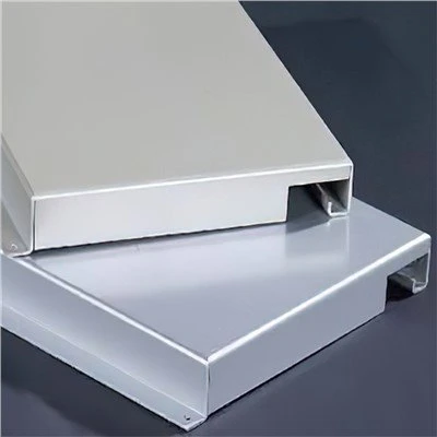 Pemasangan Aluminium-Plafon