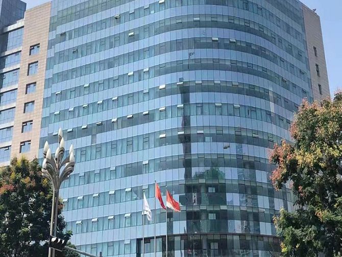 Curtain Walls
