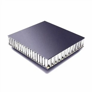 Panel Isolasi Sarang Lebah
